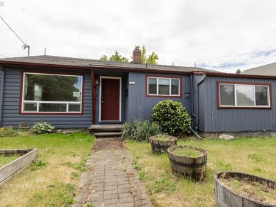 7004 SE Woodstock Blvd, Portland, OR, 97206
