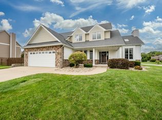 6134 Fullerton Rd, Stevensville, MI 49127