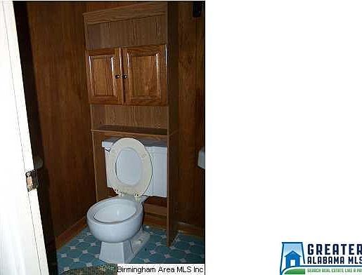 1st image of 822 W 54th St