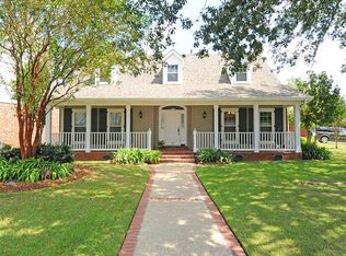 21 Tara Ct, Marrero, LA 70072