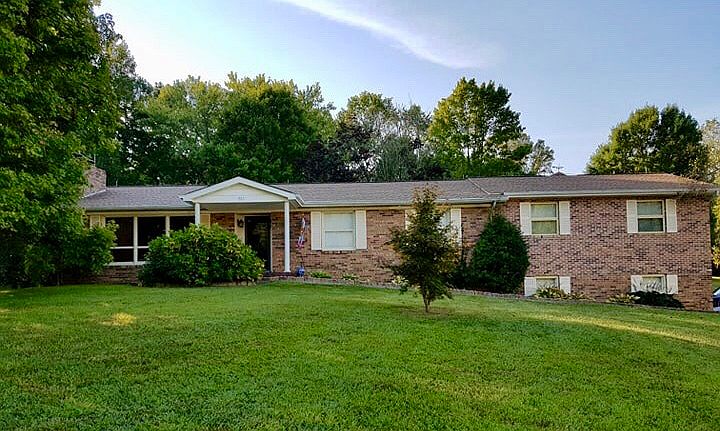 1st image of 988 Valleydale Dr