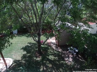 8102 Grimchester, Converse, TX 78109