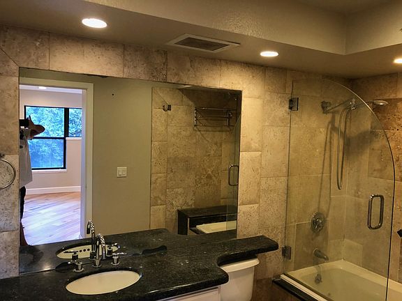 3rd image of 350 N Detroit St APT 210