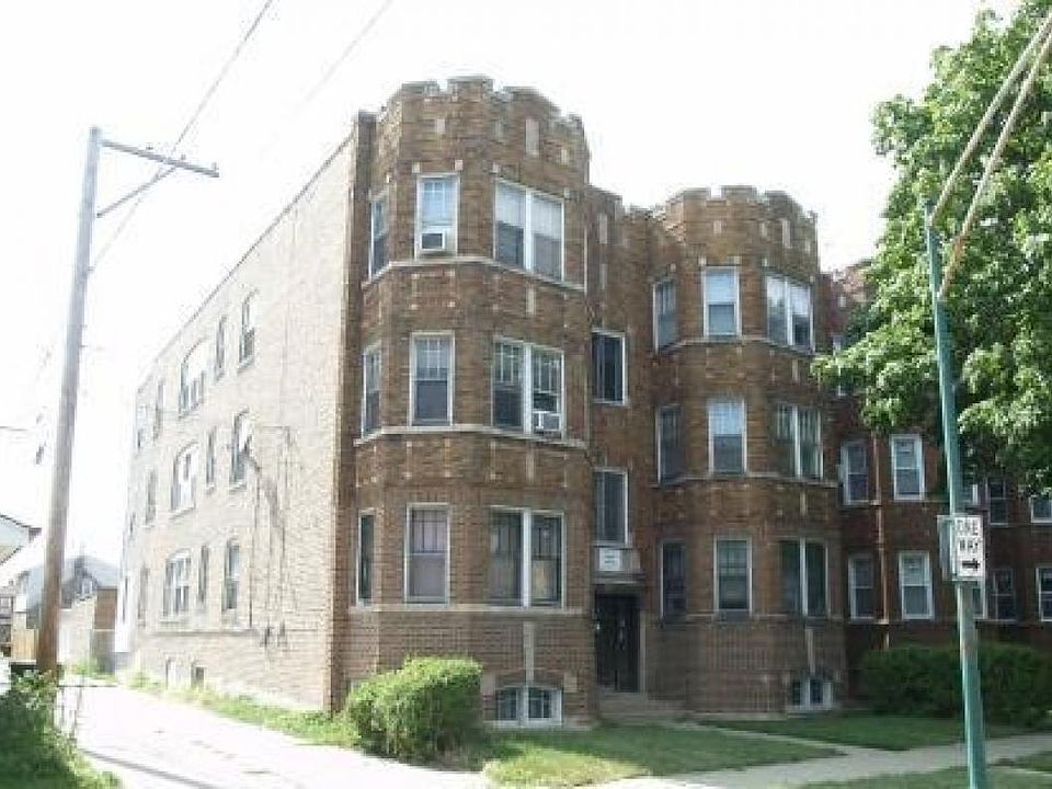 1st image of 10842 S Eberhart Ave