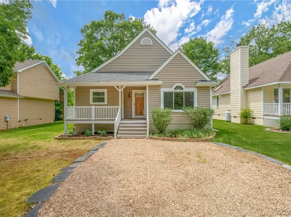 1506 Water Willow Dr, Midlothian, VA 23114