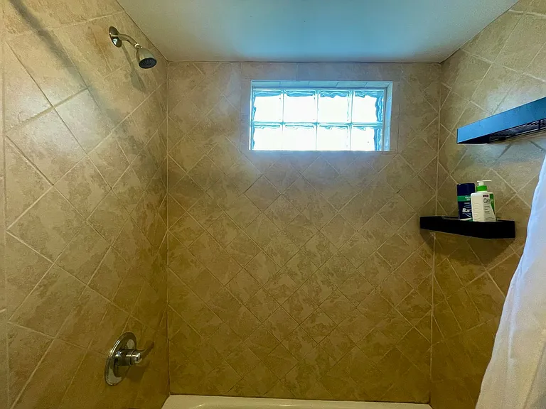 727 Sandusky Dr — Photo 19