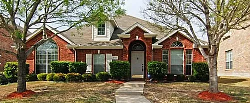 10374 Coach House Ln Photo 1