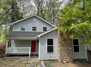 304 Rangoon Ct, Fayetteville, NC 28314