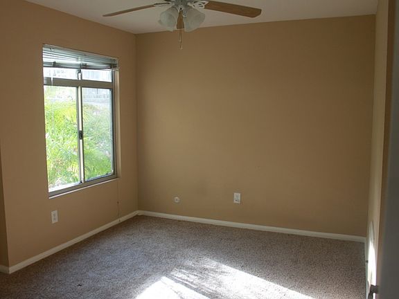 3rd image of 432 Edgehill Ln Unit 199