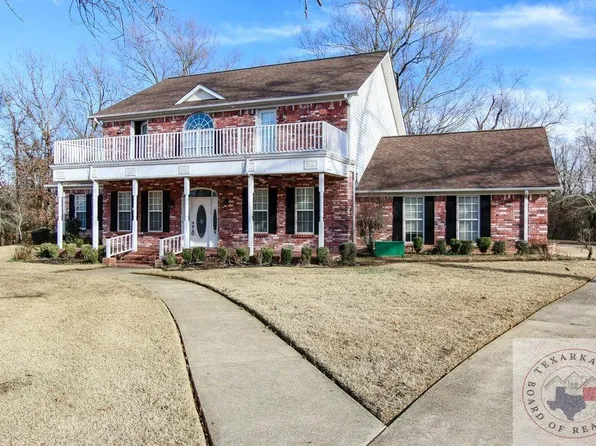 6712 Wuthering Heights Ln, Texarkana, AR 71854