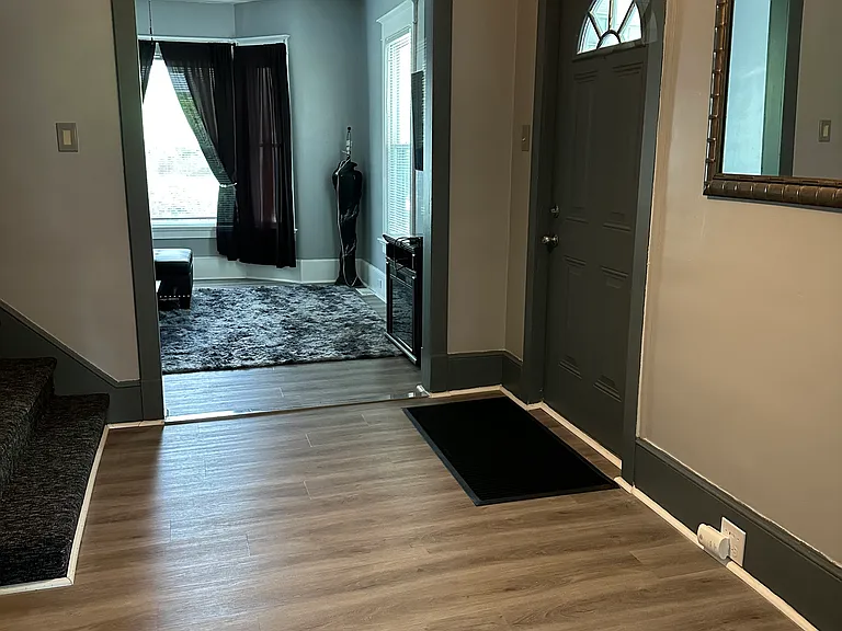 1/2 Laurel Ave — Photo 15