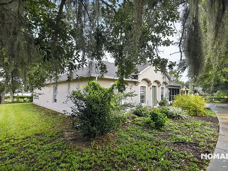 14169 Spring Hill Dr — Photo 37