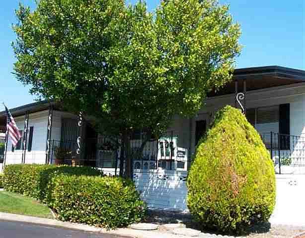 1st image of 29448 Sandburg Way