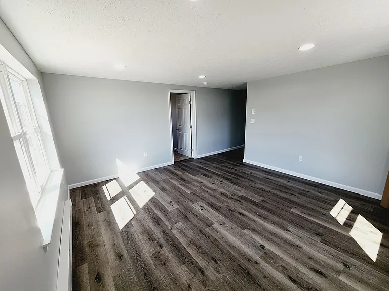 191 Summit Ave — Photo 4
