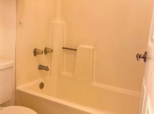 144 College Ave #3, Lancaster, PA 17603