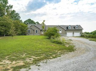 1094 Washington St, Sparta, TN 38583