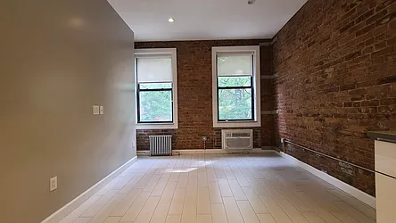 Rented by Matthew Gros-Werter, LREB 