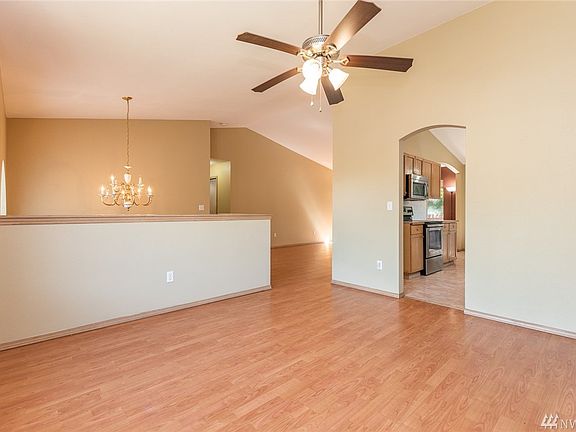 5th image of 13115 111th Avenue Ct E