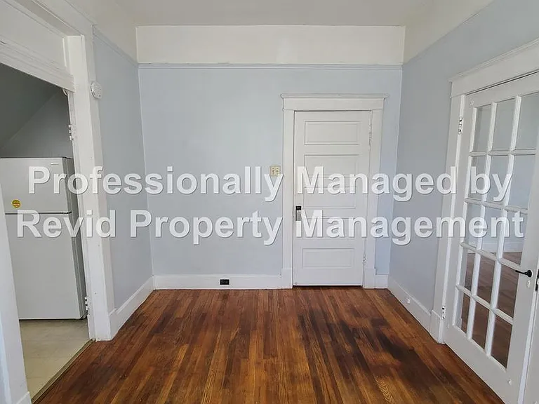 2164 Harbert Ave W — Photo 10