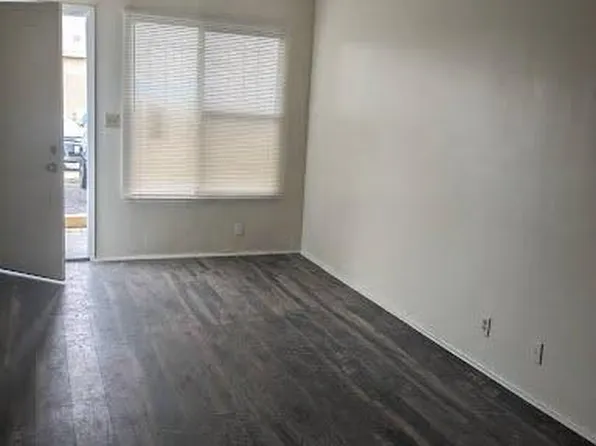 4350 2nd Ave, Los Angeles, CA 90008