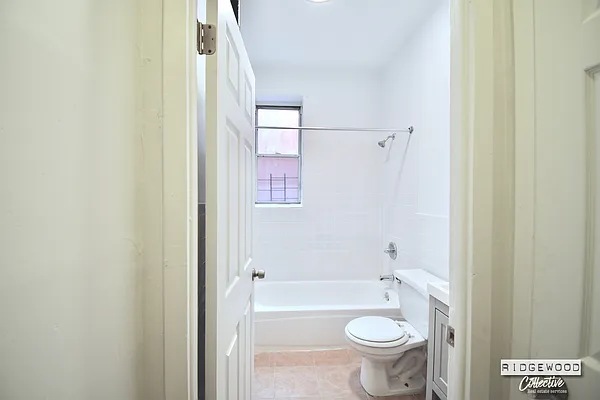 Rented by Voro NYC | media 27
