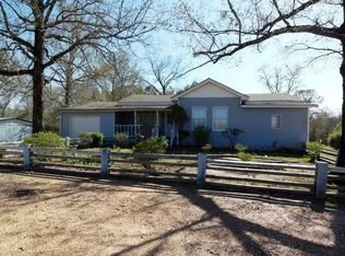 211 Rambo Rd, Georgetown, LA 71432