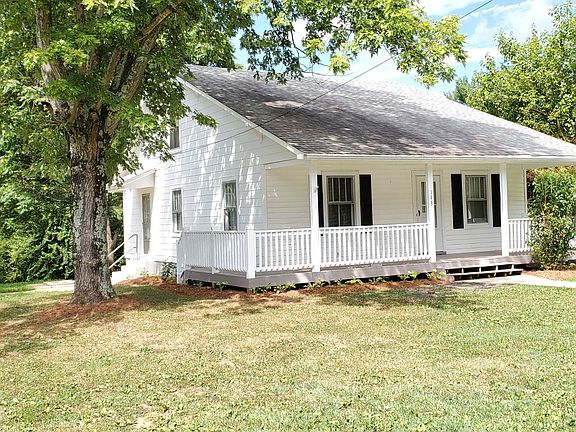 3rd image of 193 Pomona Dr