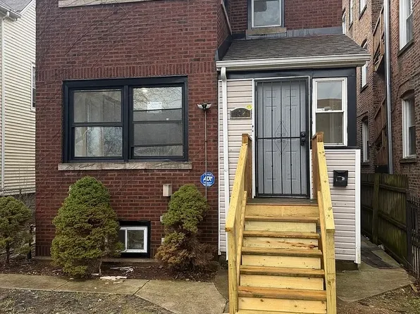 1311 E 71st Pl Unit 2, Chicago, IL 60619