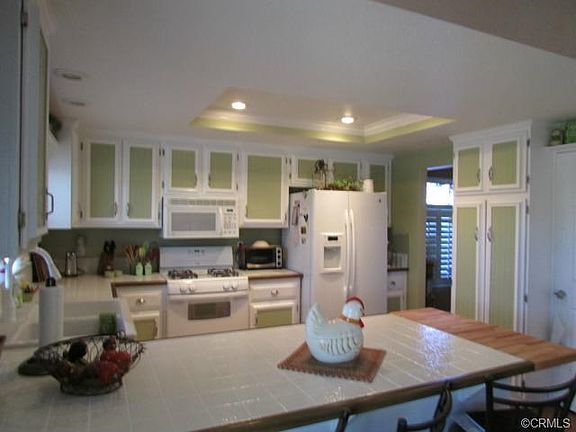5th image of 23151 Lena St
