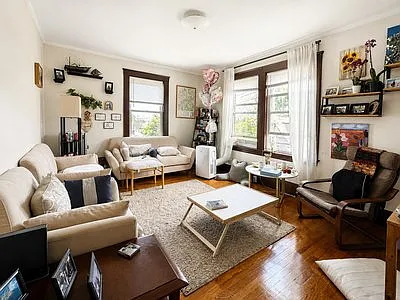 162 Summer St Photo 1