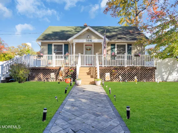 354 Beverly Drive, Cliffwood Beach, NJ 07735