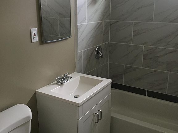 5th image of 3154 Mandan Way