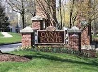 304 Trinity Ct APT 1, Princeton, NJ 08540