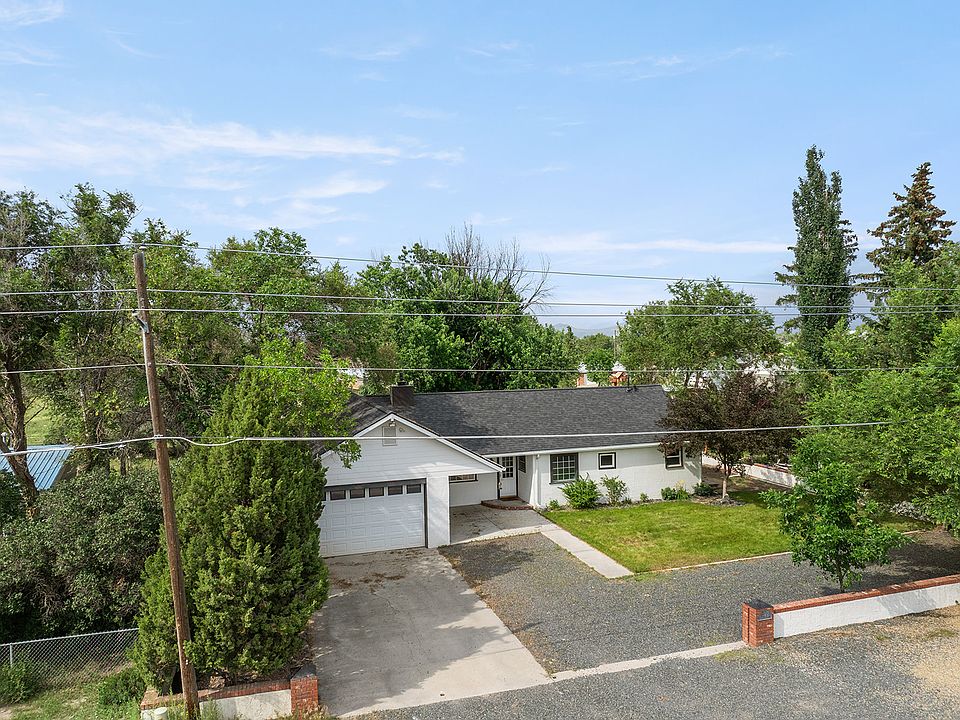 1st image of 1120 Sierra Rd W