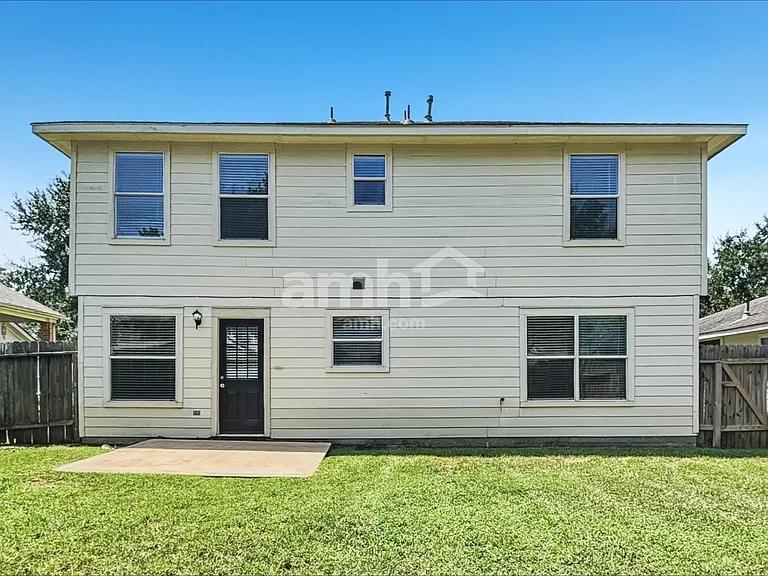 19342 Little Pine Ln — Photo 19