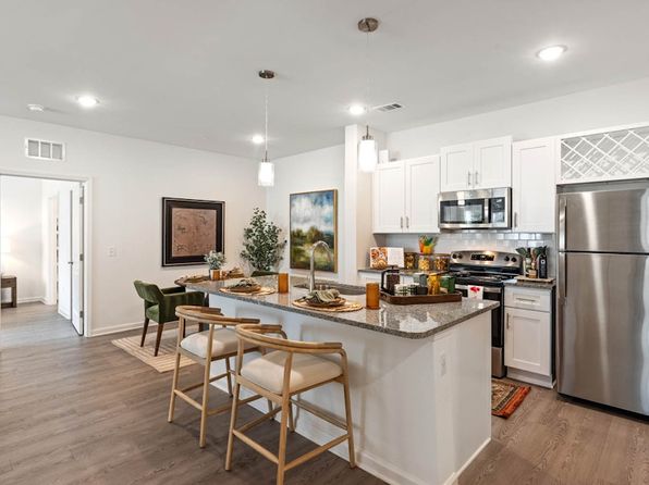 199 Exchange Cir #100-405