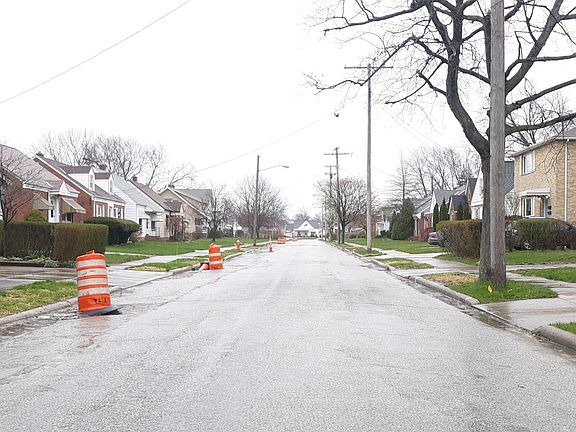 5th image of 21200 Goller Ave
