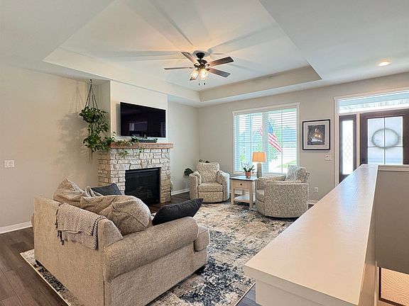 5th image of 3920 Tanglewood Pl