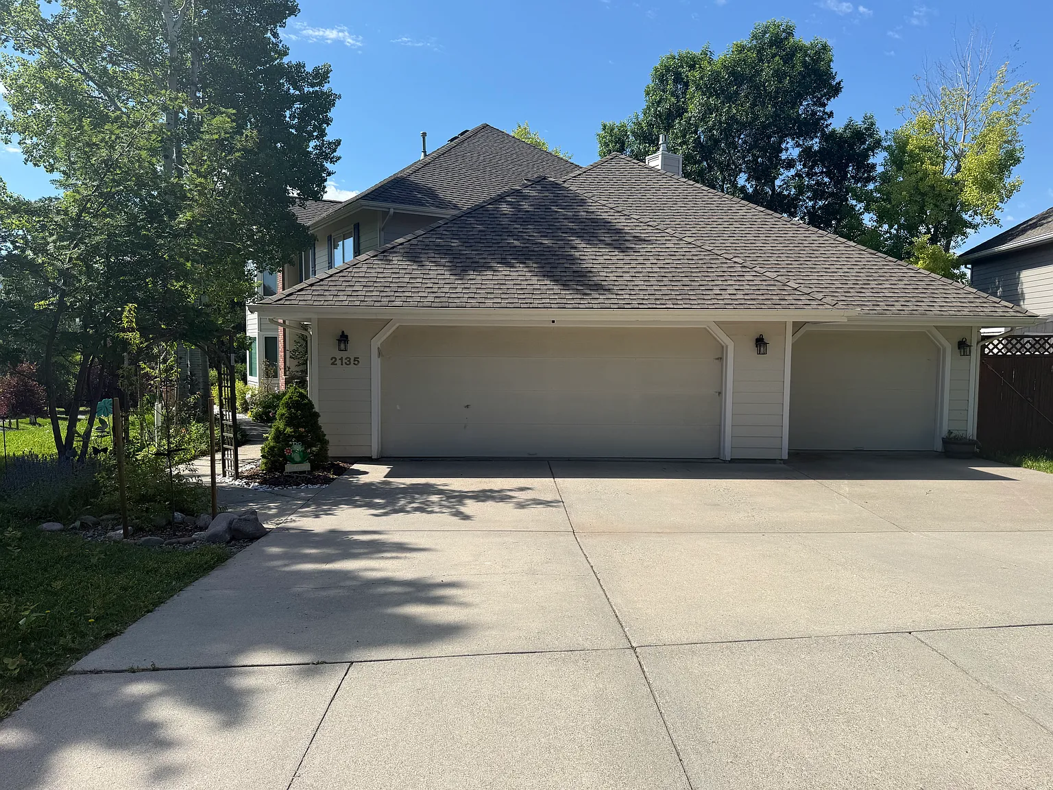 4 bed, 3.5 bath, 3200 sqft, $5,500 — Photo 3