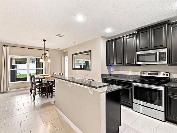 2nd image of 10254 LENOX STREET