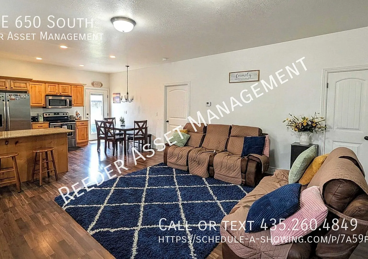Discover this spacious 5-bedroom, 3-bath townhome in Smithfield — Photo 3