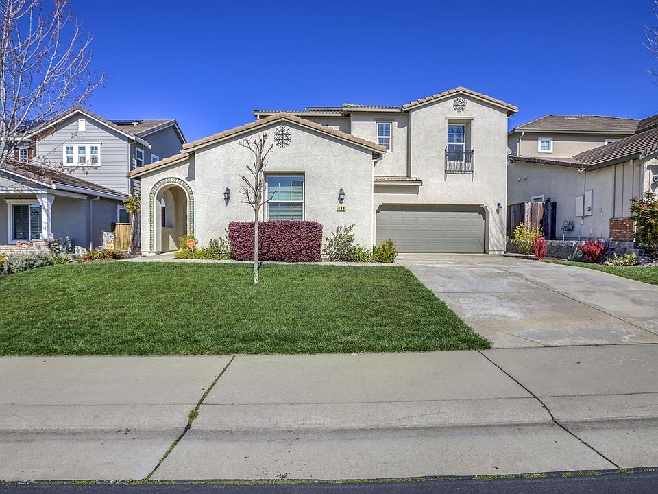 1st image of 880 Spotted Pony Ln