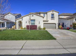880 Spotted Pony Ln, Rocklin, CA 95765