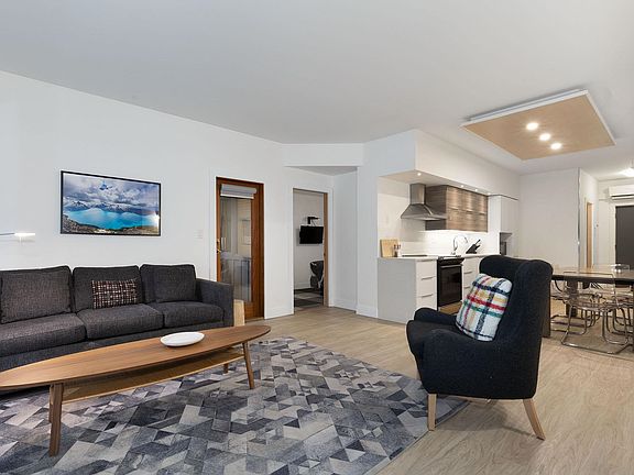5th image of 4365 Northlands Blvd #105