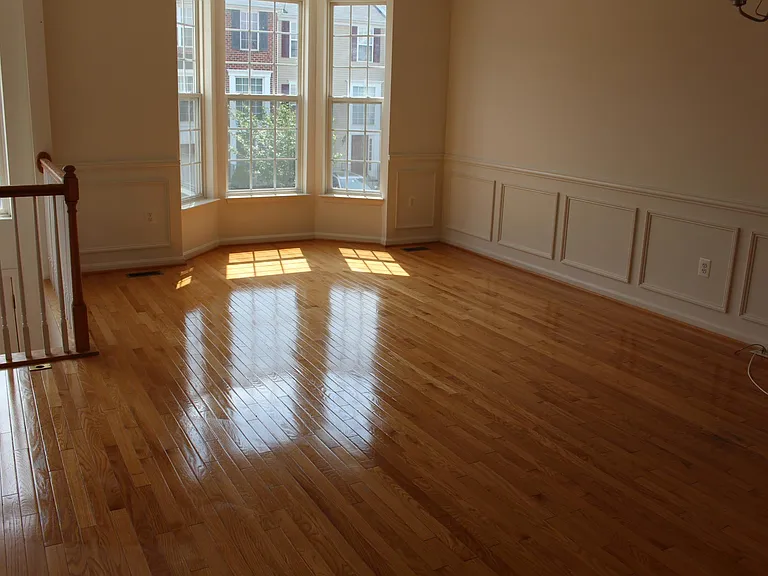 1941 Fieldstone Way — Photo 2