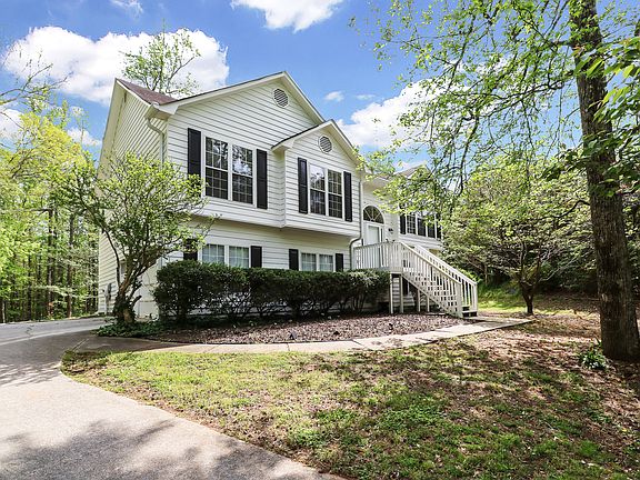 3rd image of 78 River Park Way