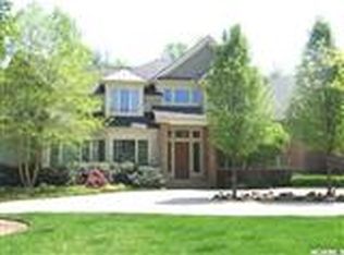 3 W Hanna Ln, Bratenahl, OH