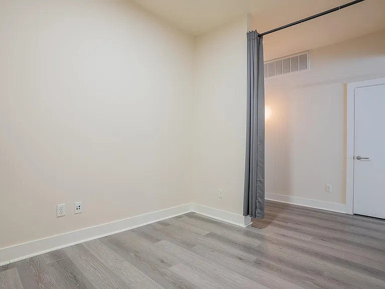 603 Davis St #1108 — Photo 8