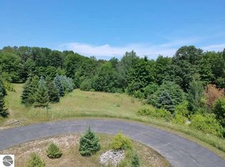 2164 N Belanger Creek Dr, Suttons Bay, MI