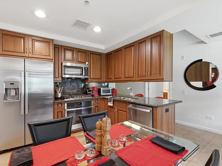 7137 E Rancho Vista Dr #2009 — Photo 4